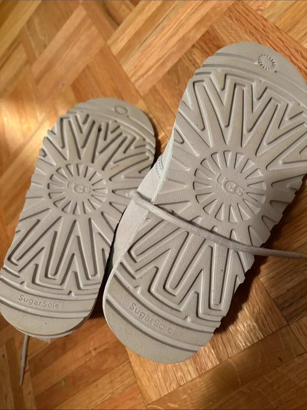 UGG Kids Lace-Up Ankle Boots in Light Gray